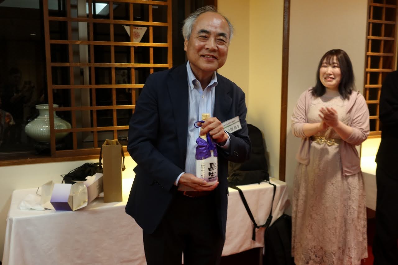 三浦先生の誕生日のお祝い1